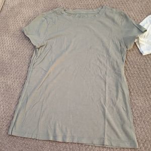 Athleta organic tee